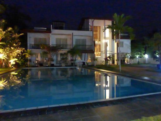 Rainbow Lagoon Resort Negombo Exterior foto