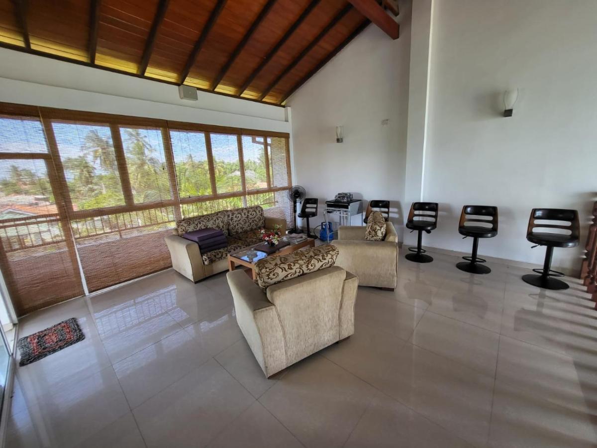 Rainbow Lagoon Resort Negombo Exterior foto
