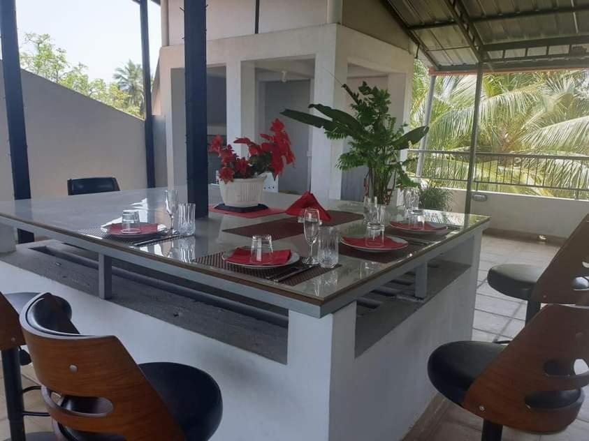 Rainbow Lagoon Resort Negombo Exterior foto